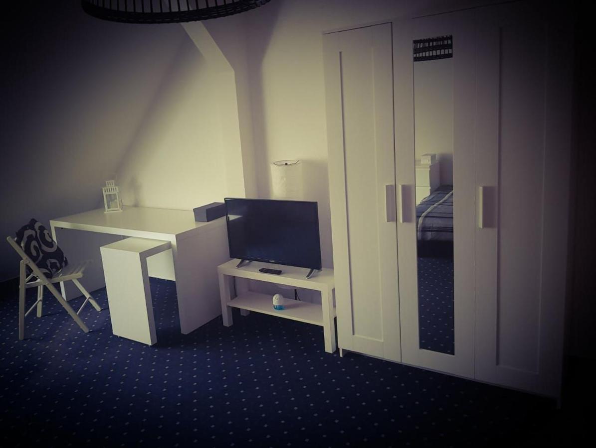 6 Bedroom Private Apartment & Lounge Rostock Luaran gambar